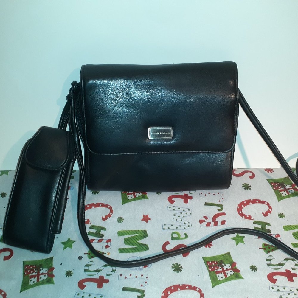 Frankie and Johnnie Black Shoulder Bag With Case